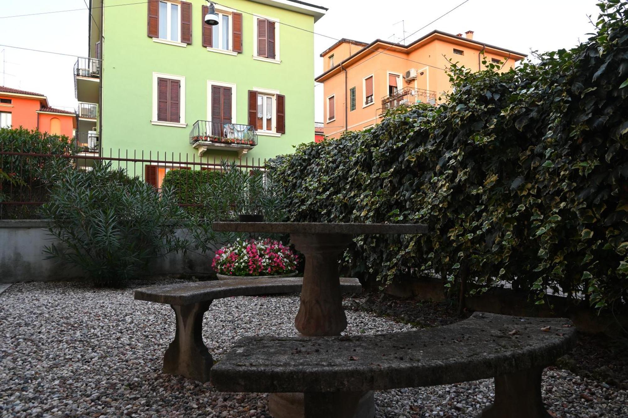 Dimora Montecchi Hotel Verona Ngoại thất bức ảnh