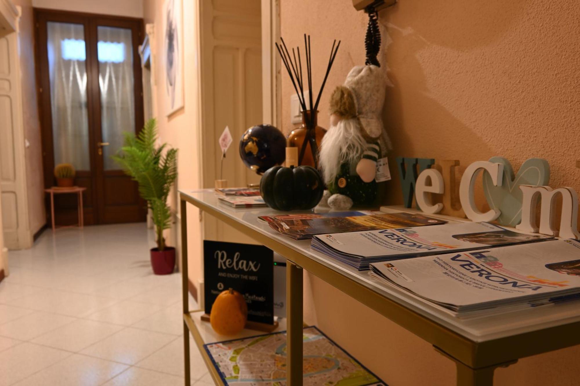 Dimora Montecchi Hotel Verona Ngoại thất bức ảnh